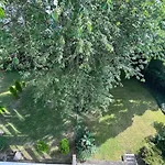 Mit Balkon Am Rhein *